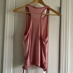 Niyama Sol Women's Pink Sleeveless Top